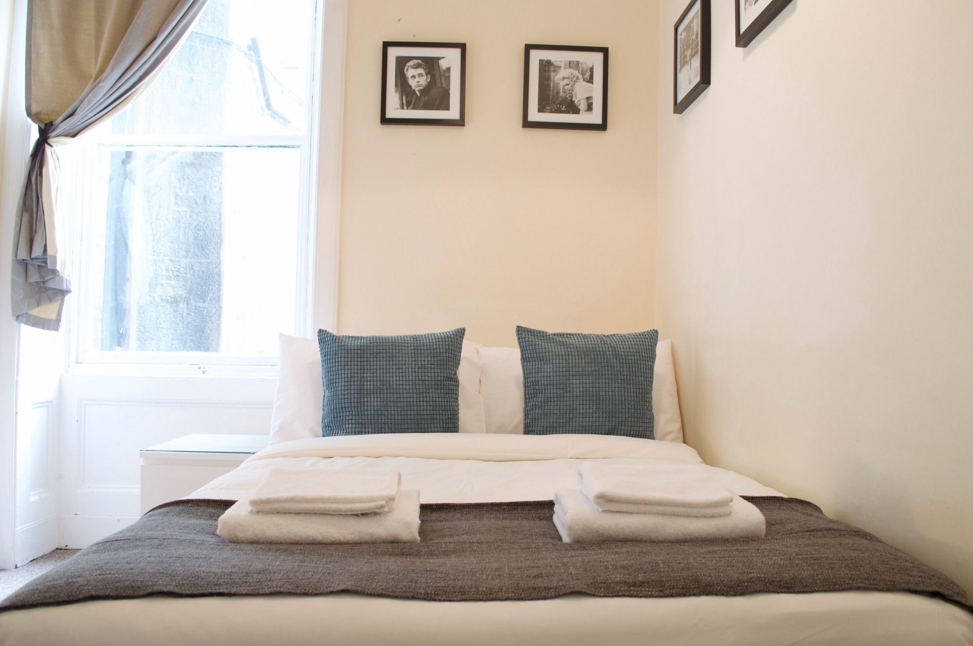 3 Bedroom Apartment Accommodates 8 Edimburgo Exterior foto