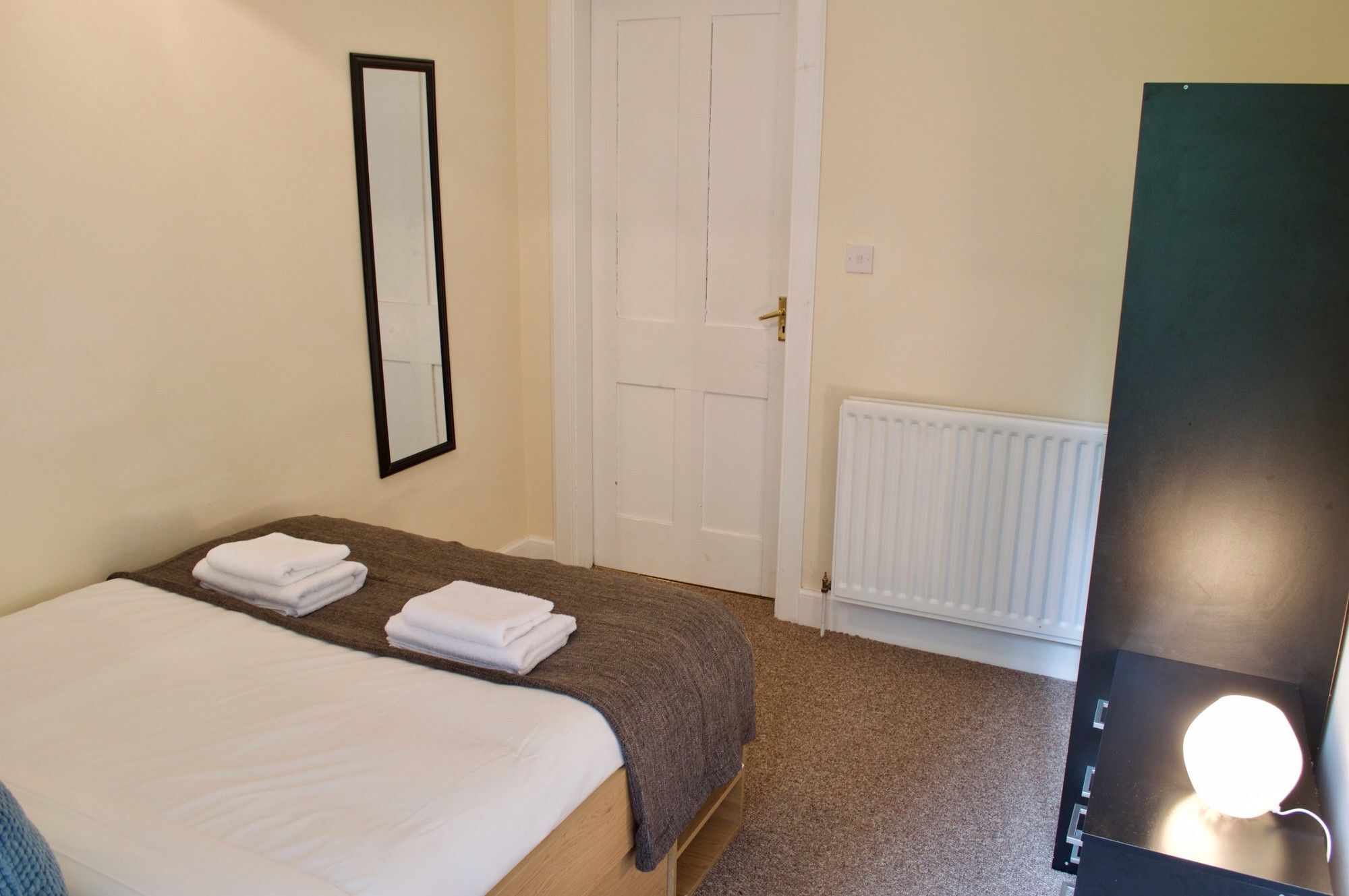 3 Bedroom Apartment Accommodates 8 Edimburgo Exterior foto